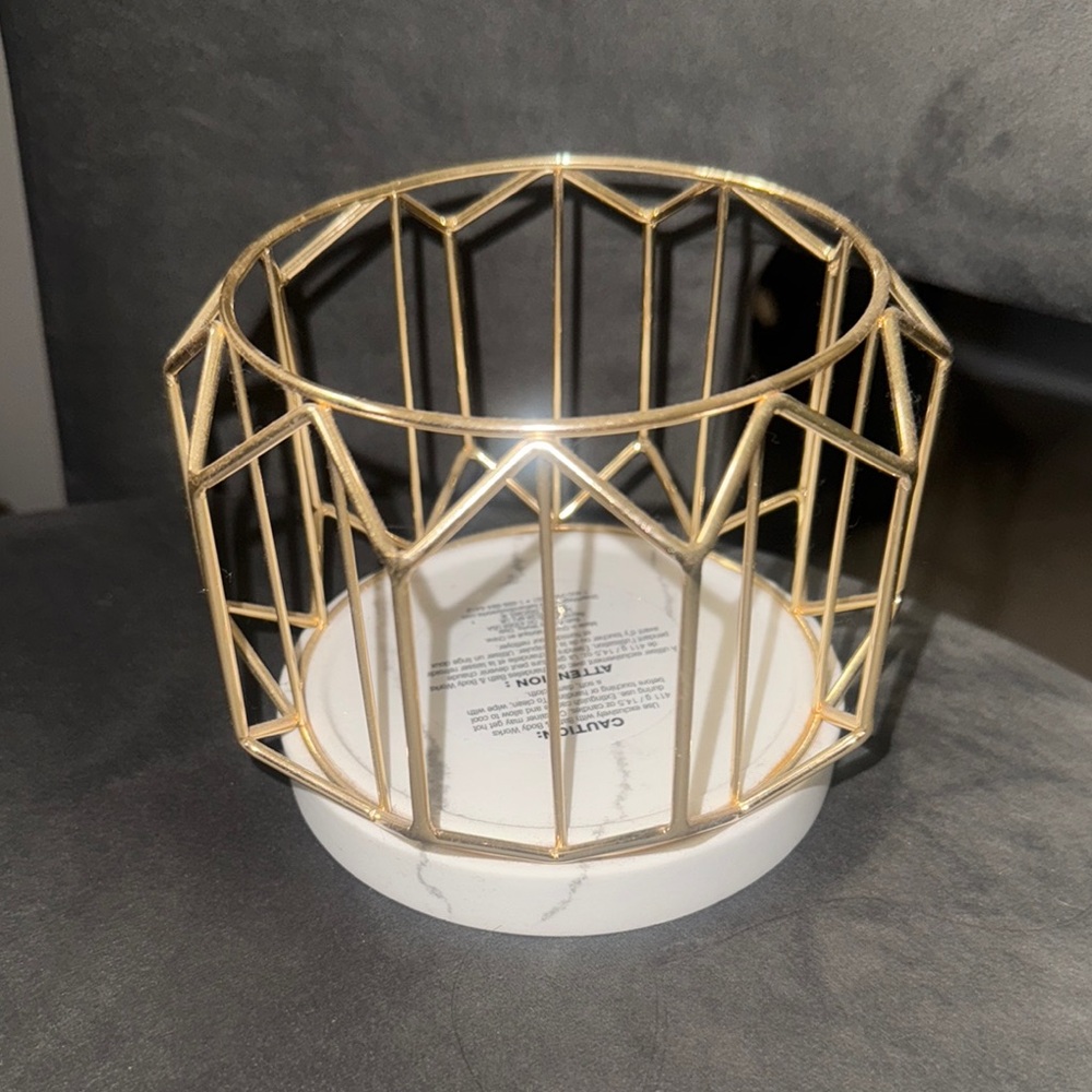 Elegant Gold Geometric Candle Holder